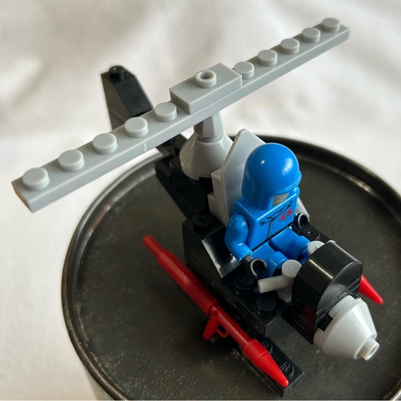 3 G. I. Joe Building Sets. Two New/One Used. - Picture 4 of 6